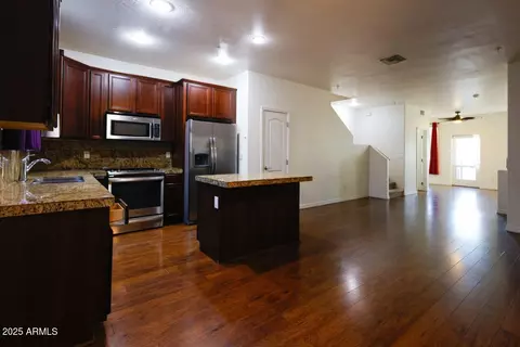 120 W Milada Dr, Phoenix, AZ 85041 photo 17