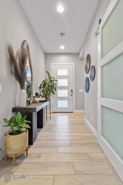 Entry Way - 2024 E Chama Dr, Phoenix, AZ 85024 photo 1 of 2
