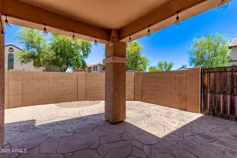 Exterior - 2547 E Vermont Dr, Gilbert, AZ 85295 photo 3 of 6