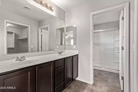 Bath - 2547 E Vermont Dr, Gilbert, AZ 85295 photo 2 of 3
