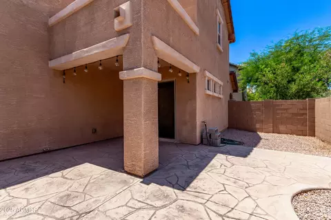 Exterior - 2547 E Vermont Dr, Gilbert, AZ 85295 photo 4 of 6