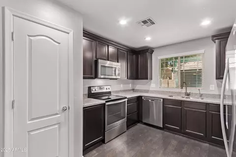 Kitchen - 2547 E Vermont Dr, Gilbert, AZ 85295 photo 1 of 1