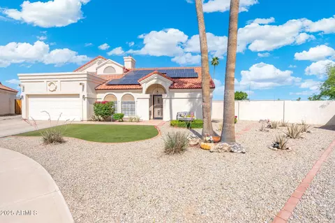 7503 W Julie Dr, Glendale, AZ 85308
