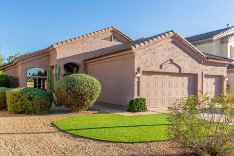 Exterior - 689 E Stottler Dr, Gilbert, AZ 85296 photo 9 of 9