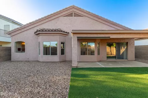 Exterior - 689 E Stottler Dr, Gilbert, AZ 85296 photo 6 of 9