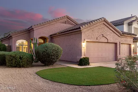 689 E Stottler Dr, Gilbert, AZ 85296