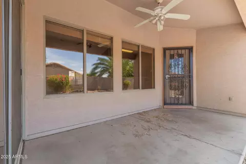 Exterior - 1642 E Desert Ln, Phoenix, AZ 85042 photo 2 of 4