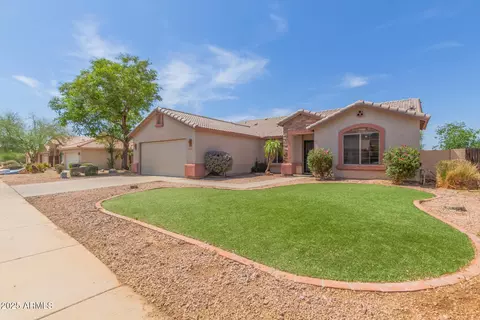 1642 E Desert Ln, Phoenix, AZ 85042