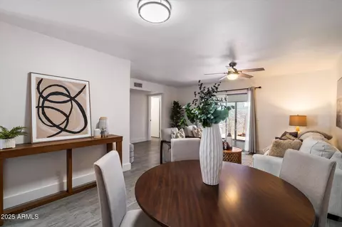 Dining - 1120 E Beryl Ave, Phoenix, AZ 85020 photo 1 of 2