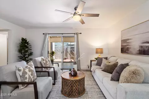Living - 1120 E Beryl Ave, Phoenix, AZ 85020 photo 1 of 1