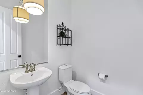 Bath - 3010 E Fruitvale Ave, Gilbert, AZ 85297 photo 10 of 12