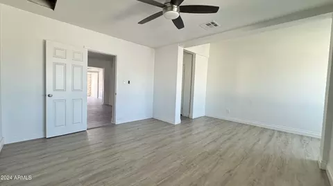 121 E Monte Way, Phoenix, AZ 85042 photo 18