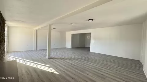 121 E Monte Way, Phoenix, AZ 85042 photo 14