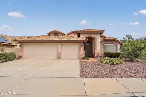 10936 N Ventana Dr W, Sun City, AZ 85373
