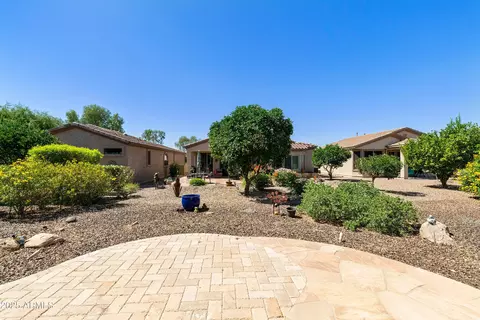 Exterior - 4229 E Nightingale Ln, Gilbert, AZ 85298 photo 5 of 12