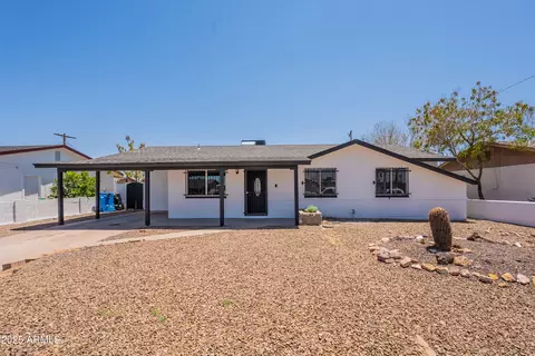 2327 E Chipman Rd, Phoenix, AZ 85040