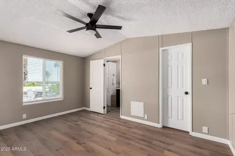 12811 N 19th Pl, Phoenix, AZ 85022 photo 16