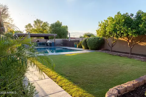 136 E Vera Ln, Tempe, AZ 85284 photo 30