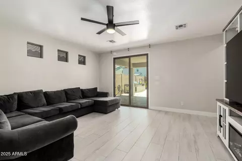 3715 S 57th Ln, Phoenix, AZ 85043 photo 10
