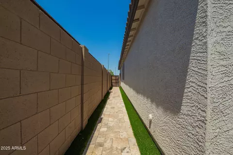 3715 S 57th Ln, Phoenix, AZ 85043 photo 38