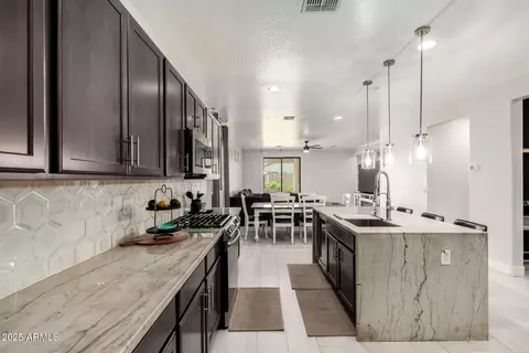 3715 S 57th Ln, Phoenix, AZ 85043 photo 15