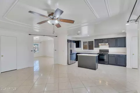 7551 W Pasadena Ave, Glendale, AZ 85303