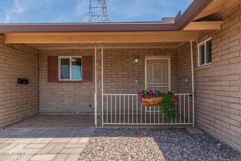 5204 E Colby St, Mesa, AZ 85205