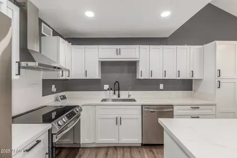 1174 E Belmont Ave, Phoenix, AZ 85020 photo 5