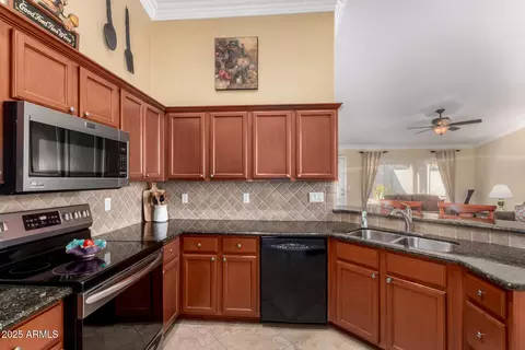 5524 E Garnet Cir, Mesa, AZ 85206 photo 12