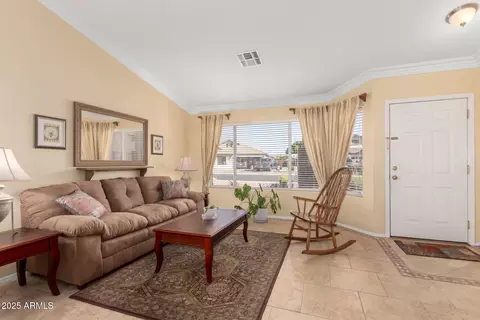 5524 E Garnet Cir, Mesa, AZ 85206 photo 4