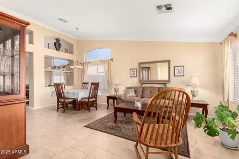 5524 E Garnet Cir, Mesa, AZ 85206 photo 5