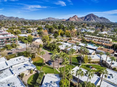 View/Area - 4348 N 36th Pl, Phoenix, AZ 85018 photo 1 of 2