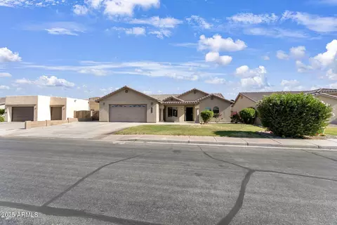 Exterior - 7841 E 36th Pl, Yuma, AZ 85365 photo 2 of 4