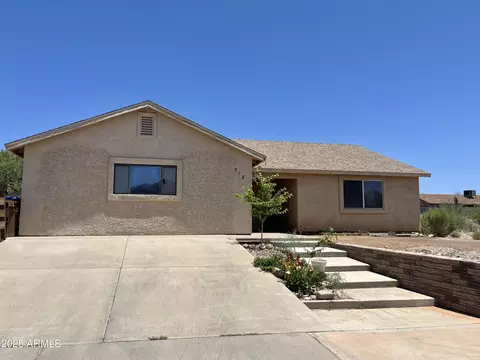 518 W Hartford Rd, Kearny, AZ 85137