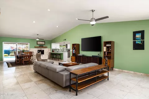 Other - 2301 E Sunnyside Dr, Phoenix, AZ 85028 photo 2 of 6