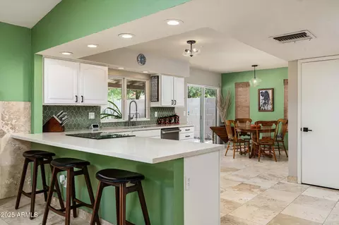 Kitchen - 2301 E Sunnyside Dr, Phoenix, AZ 85028 photo 1 of 5