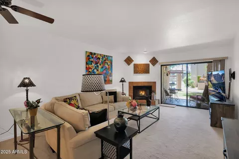 8651 E Royal Palm Rd #121, Scottsdale, AZ 85258