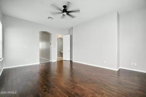 2954 E Cotton Ln, Gilbert, AZ 85234 photo 12
