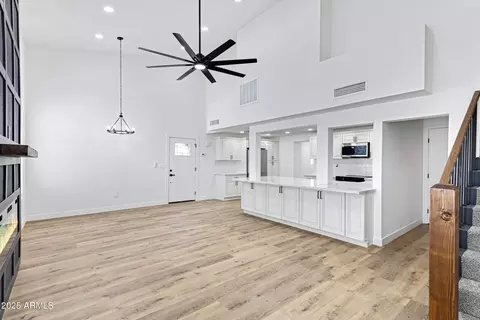 Living - 2708 E Roosevelt St, Phoenix, AZ 85008 photo 2 of 3