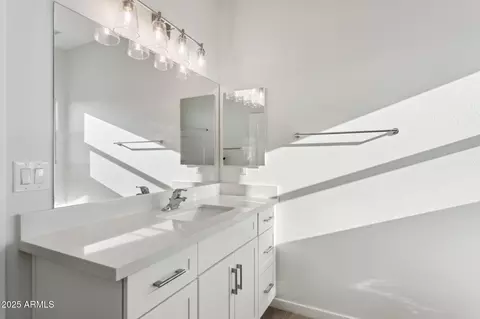 Bath - 11227 E Crescent Ave, Mesa, AZ 85208 photo 5 of 5