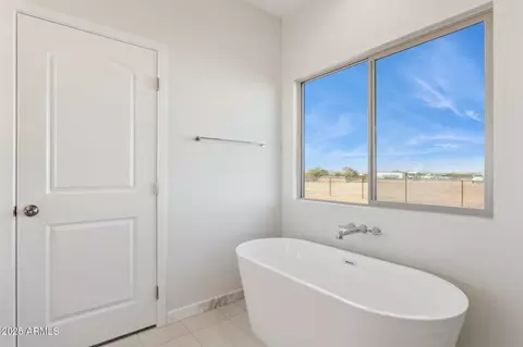 Bath - 11227 E Crescent Ave, Mesa, AZ 85208 photo 2 of 5