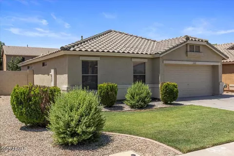 9329 E Olla Ave, Mesa, AZ 85212