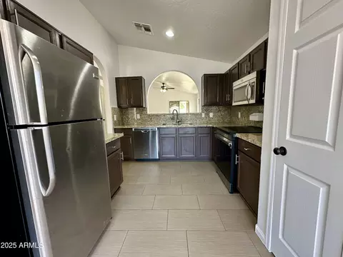 740 W Dublin St, Gilbert, AZ 85233 photo 7