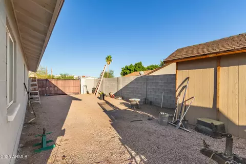 Exterior - 332 S 83rd Pl, Mesa, AZ 85208 photo 11 of 11