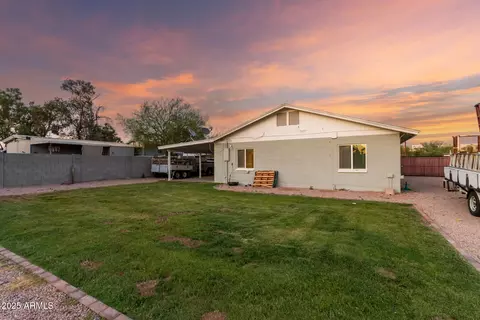 Exterior - 332 S 83rd Pl, Mesa, AZ 85208 photo 7 of 11