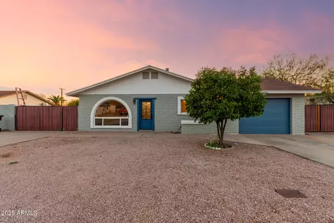332 S 83rd Pl, Mesa, AZ 85208