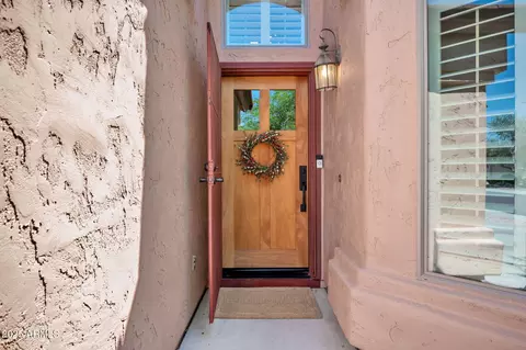Entry Way - 4350 E Gatewood Dr, Phoenix, AZ 85050 photo 1 of 2
