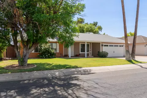 5127 E Tamblo Dr, Phoenix, AZ 85044 photo 8