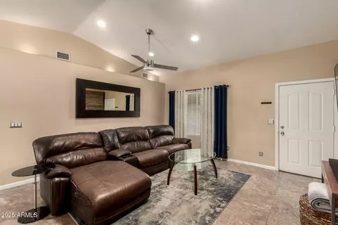 5127 E Tamblo Dr, Phoenix, AZ 85044 photo 12