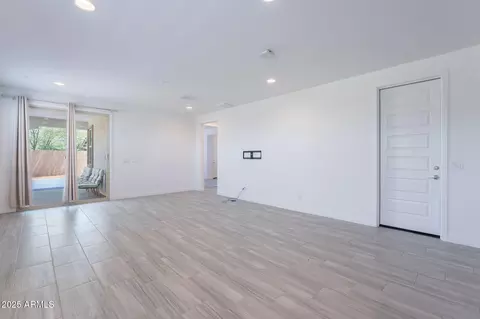 1336 E Maldonado Dr, Phoenix, AZ 85042 photo 9
